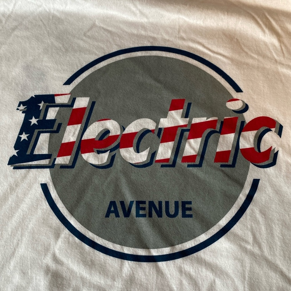 ELECTRIC AVENUE One of a kind by new designer